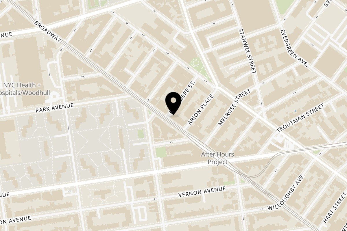 Map showing the location of Stay Fresh Grill & Deli on 887 Broadway in Brooklyn